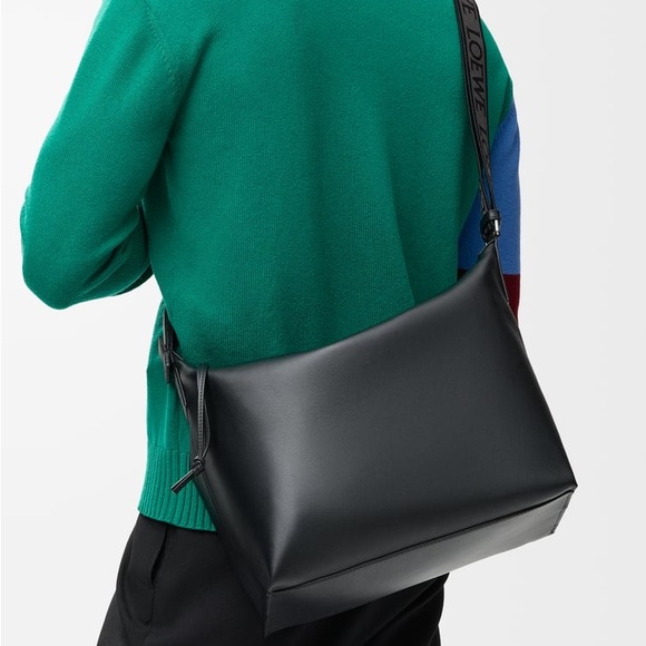 Elegant Black Women's Shoulder Bag - Picture 4 of 10